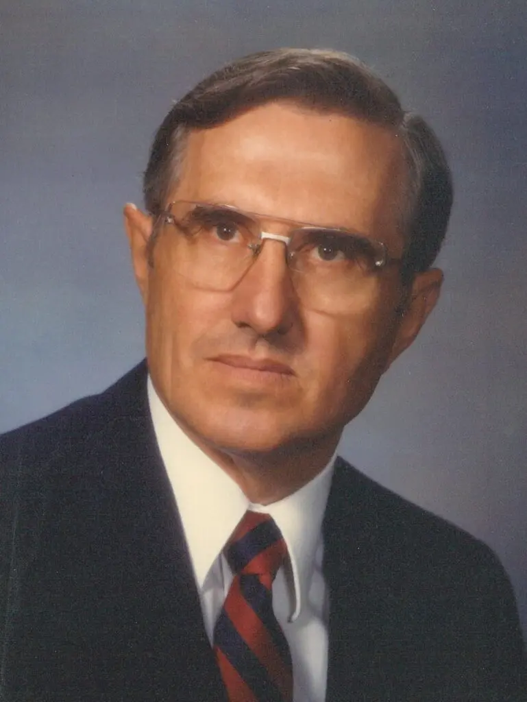ralph-taylor-photo-769x1024887268-1