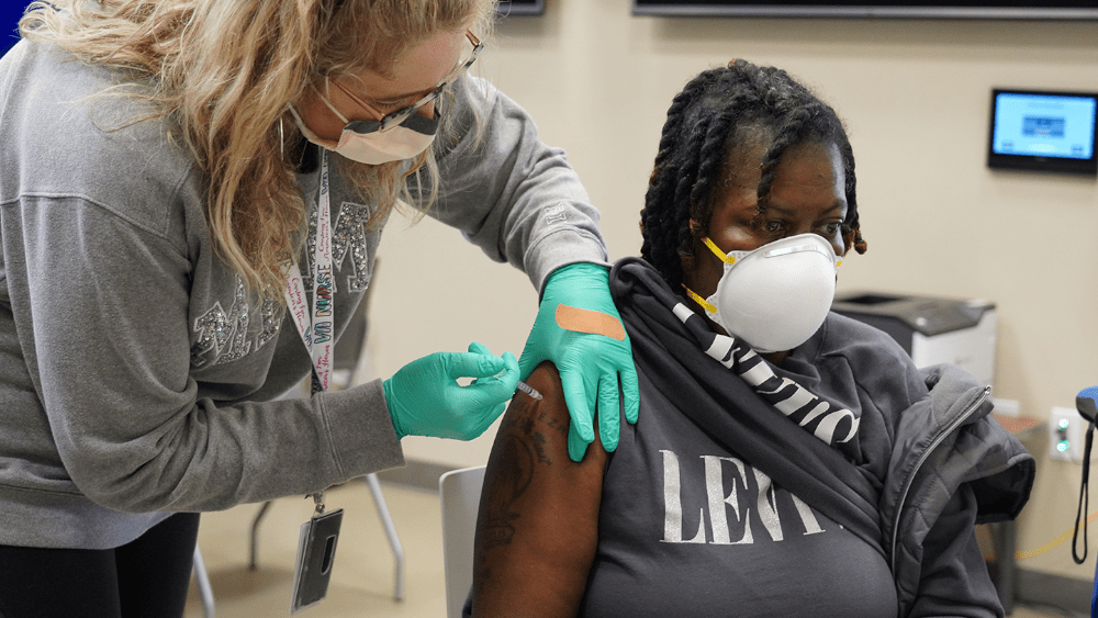 laureen-crews-vaccine
