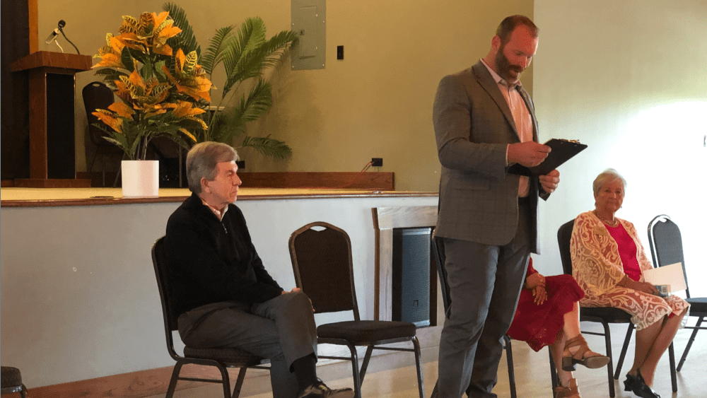 representative-kurtis-gregory-introduces-senator-roy-blunt-6-4-21