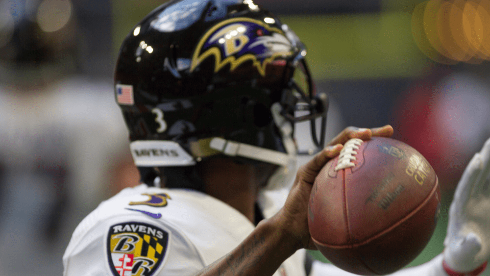 Baltimore Ravens' Gus Edwards, Marcus Peters tear ACLs on back-to-back  plays at practice 