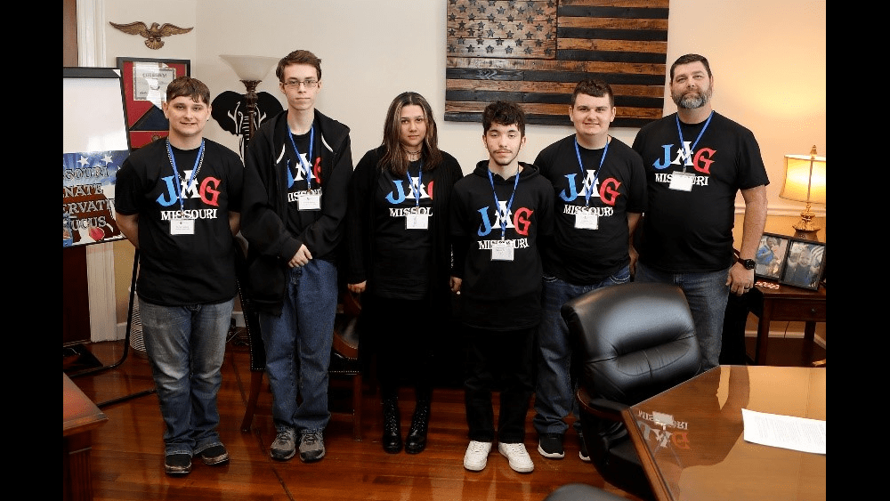carrollton-r-7-students-at-capitol-4-8-22