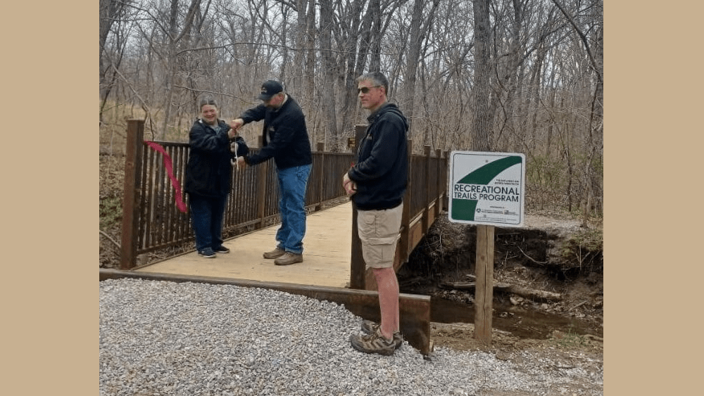 knob-noster-state-park-bridge-4-12-22