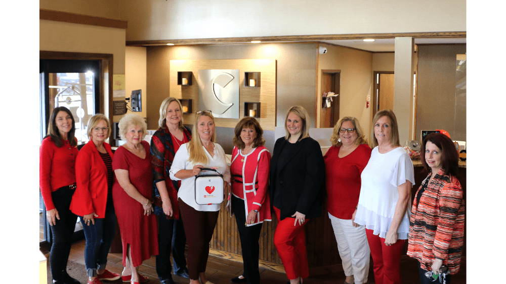 wear-red-aed
