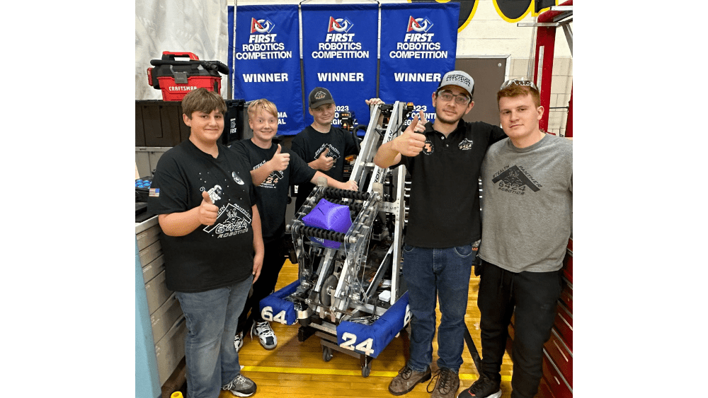 KNOB NOSTER ROBOTICS TEAM WINS GATEWAY ROBOTICS CHALLENGE KMMO