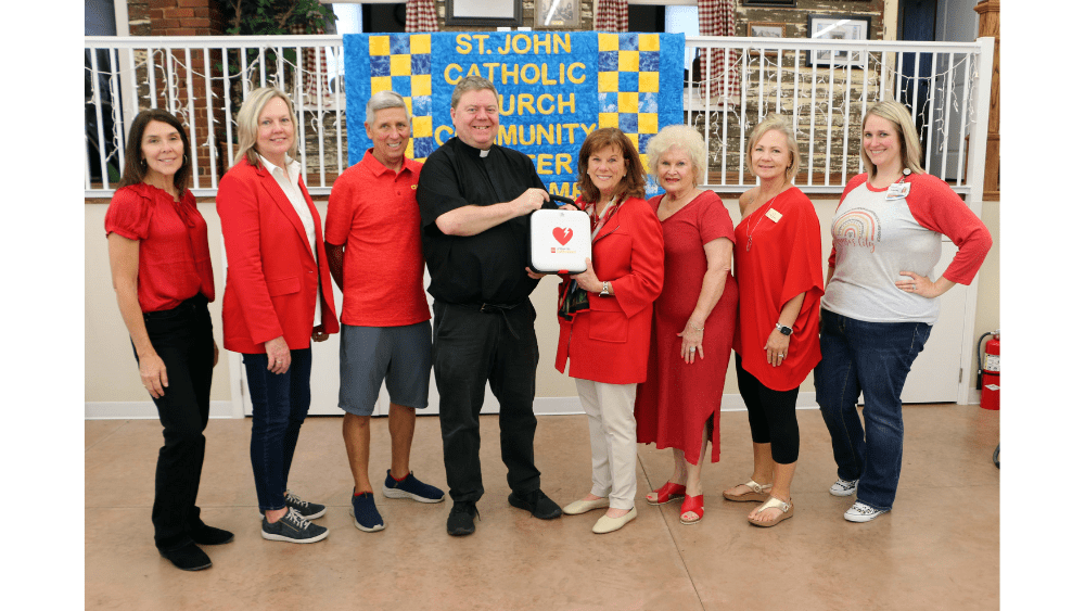 AED DONATED TO COMMUNITY CENTER
