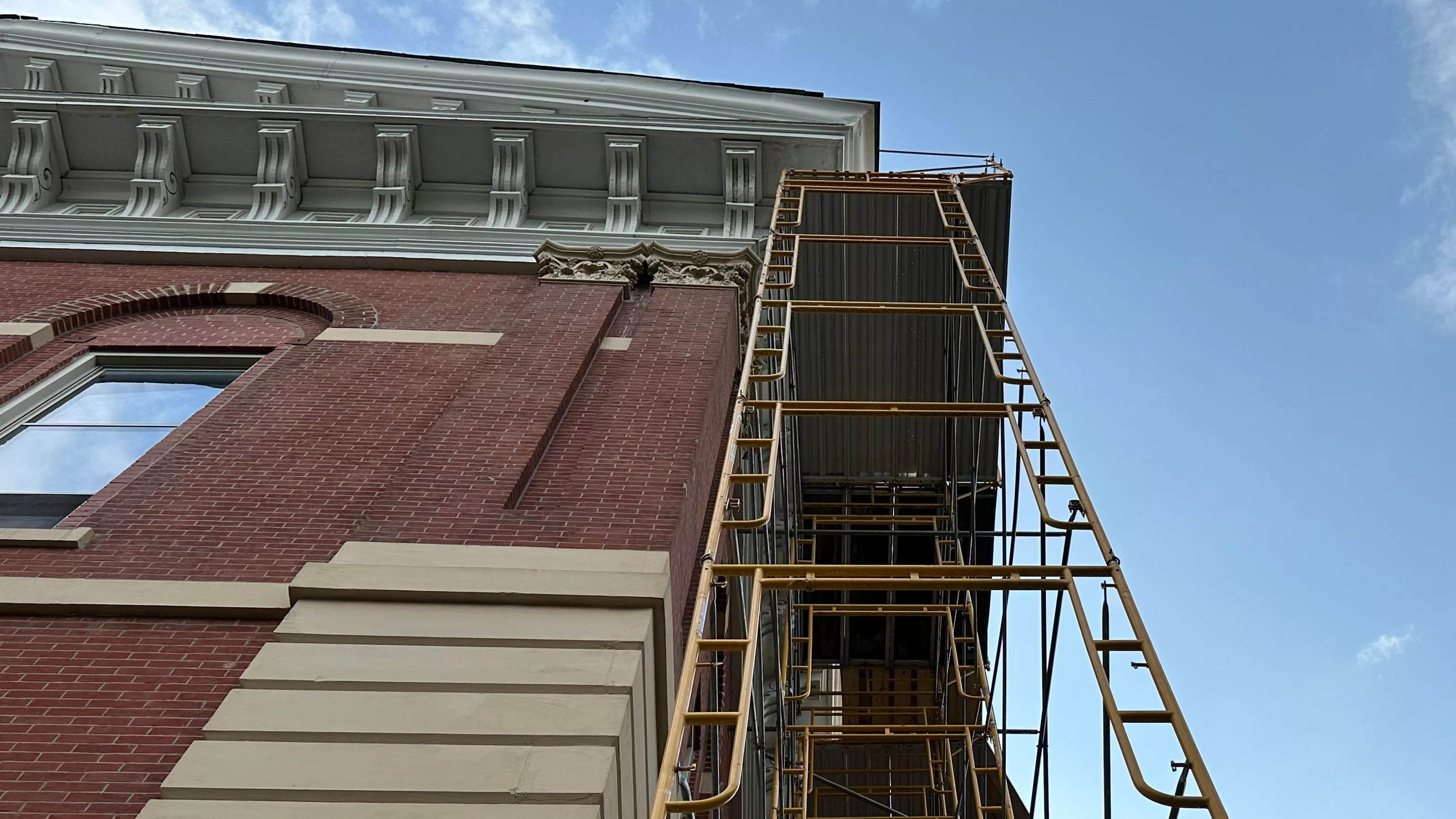 24-0711-salco-courthouse-scaffolding