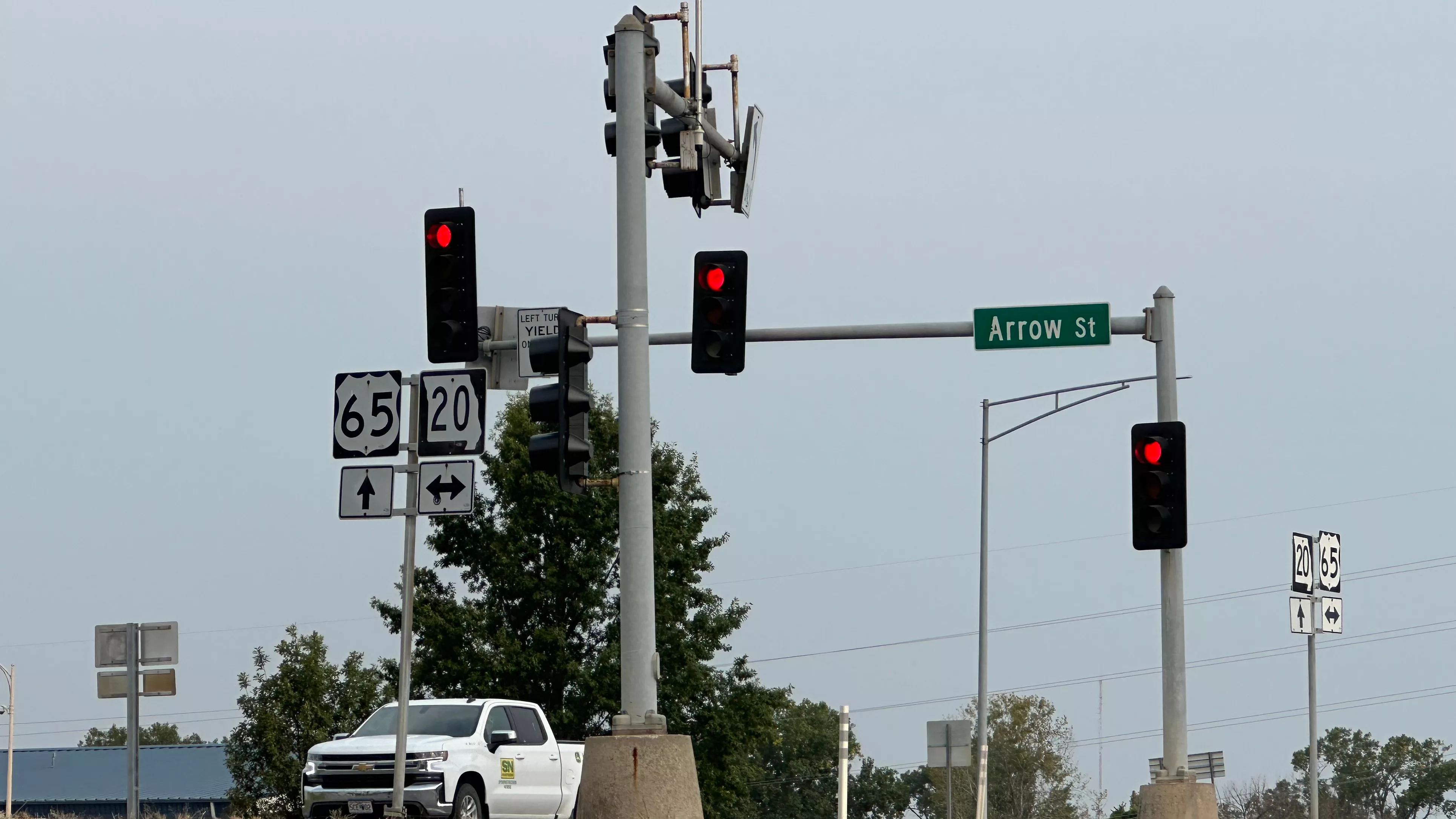 STOP LIGHT WORK IN MARSHALL TO IMPACT TRAFFIC BETWEEN ROUTE 65, ARROW