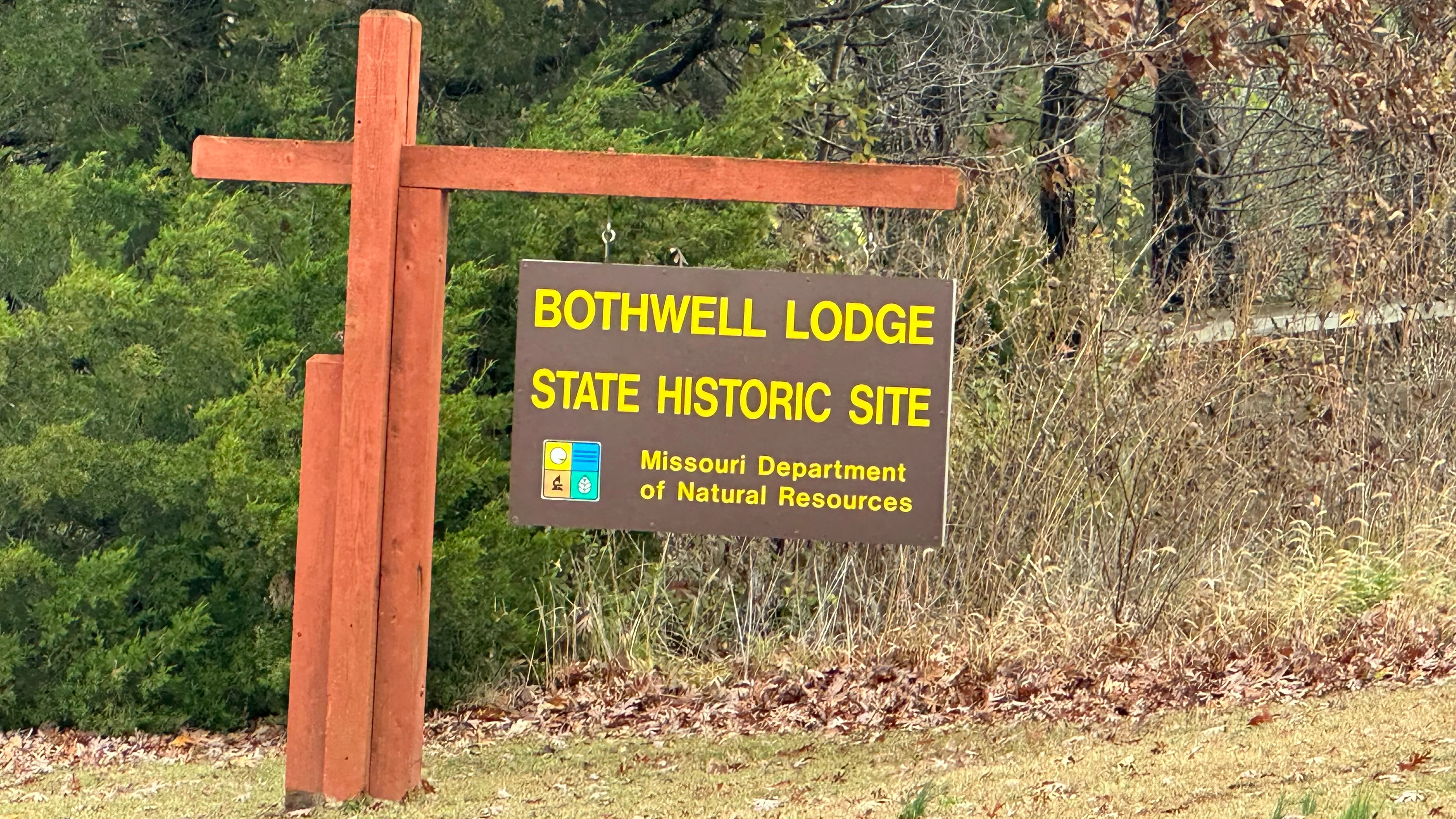 24-1103-bothwell-lodge-shs-sign