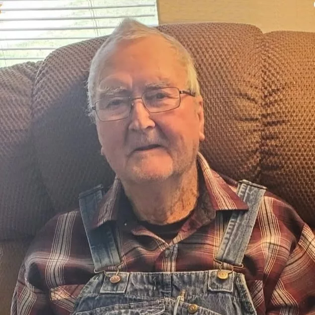 25-0217-billy-bob-bratton