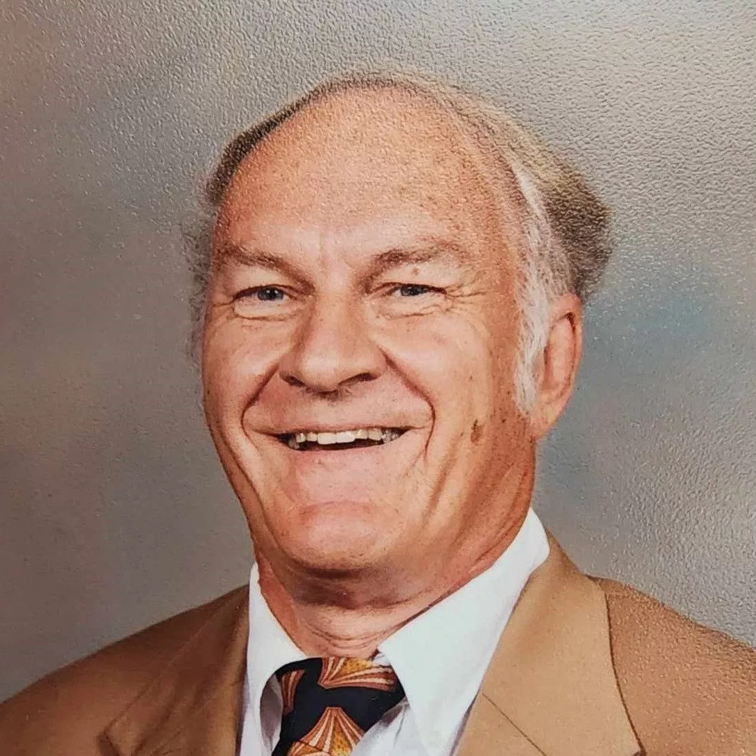 25-0226-warren-schmidt