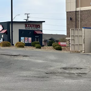 25-0411-potholes-on-private-road