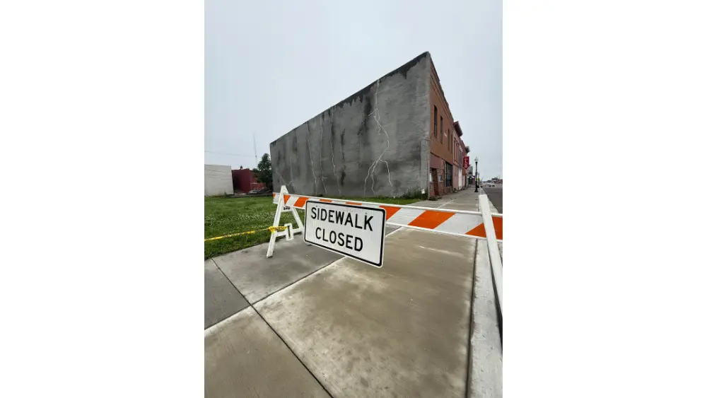 sedalia-sidewalk-closure