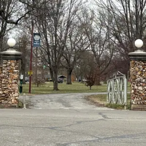 25-0318-liberty-park-entrance-gate