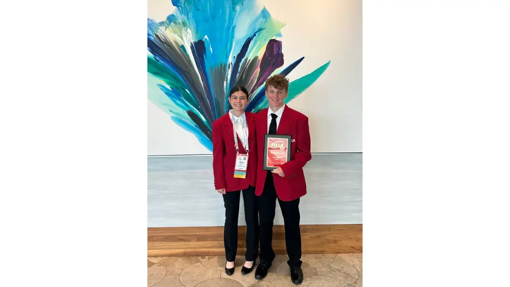 SALISBURY FCCLA MEMBERS REPRESENT MISSOURI AT NATIONAL LEADERSHIP CONFERENCE
