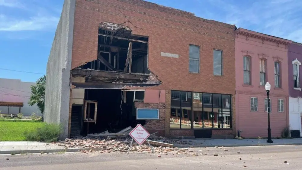 25-0730-207-w-main-sedalia
