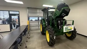 25-0801-sfcc-ag-bldg-16-john-deere-in-a-classroom