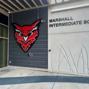 25-0811-mint-3-main-entrance