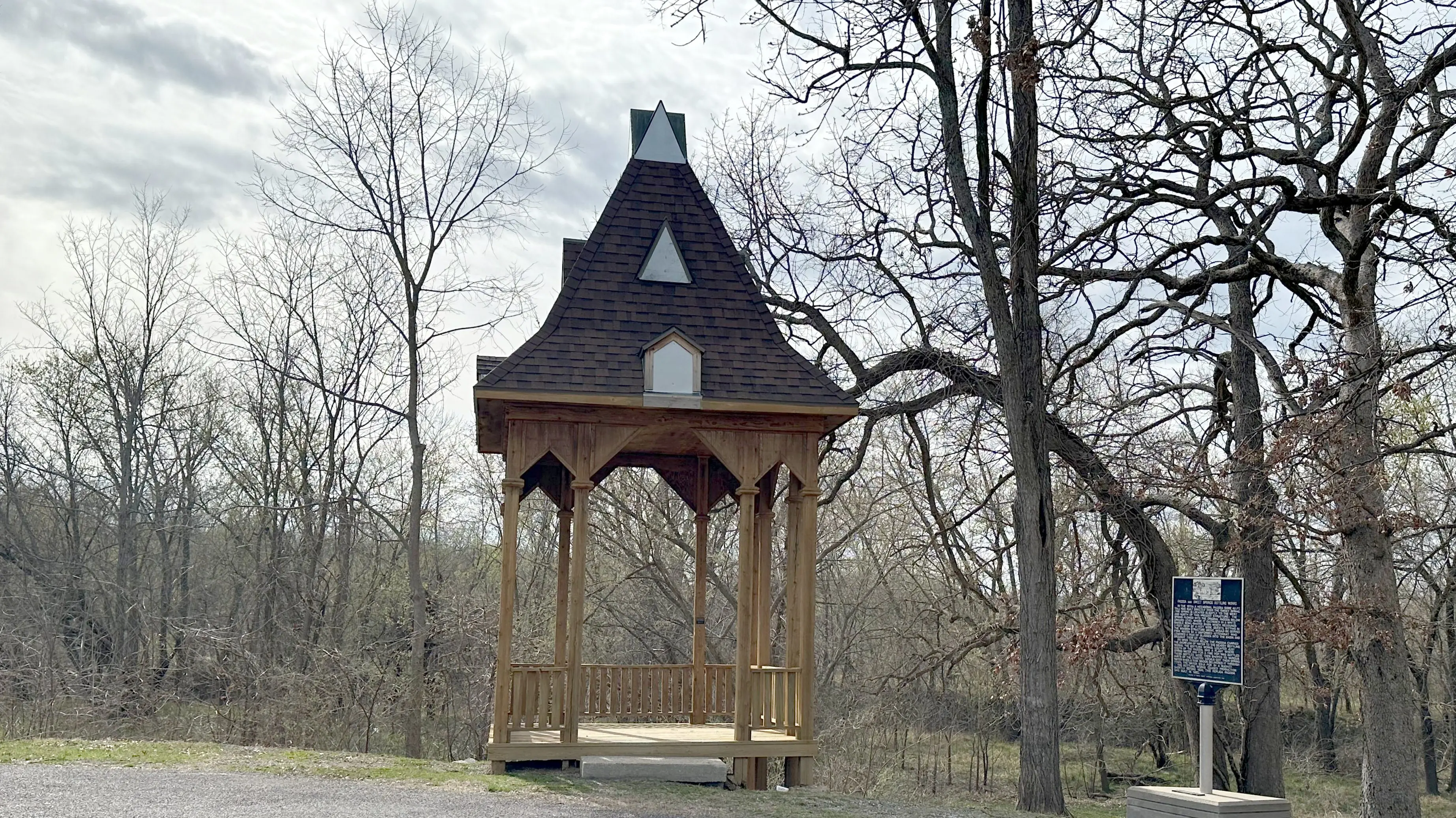 25-0325-sweet-springs-pagoda