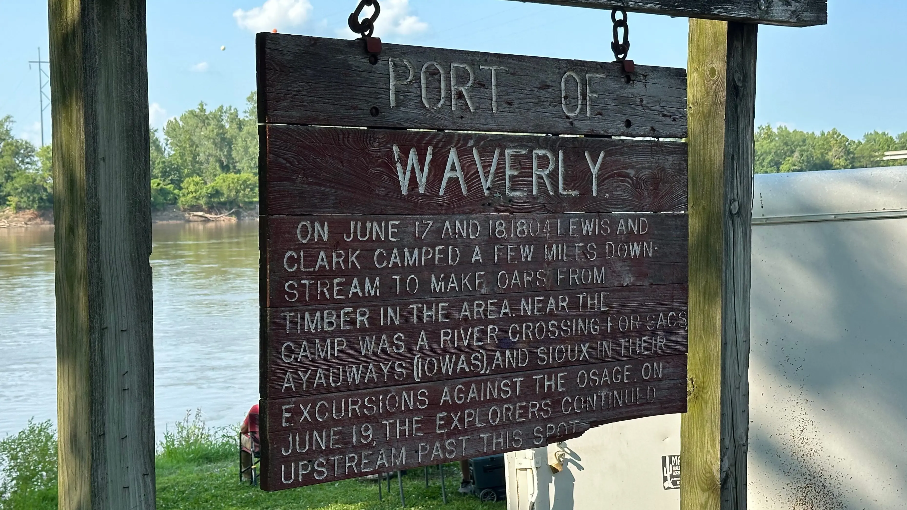 24-0723-port-of-waverly-sign