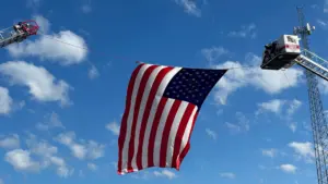 25-1005-flag-overhead-at-ffam-memorial