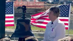 25-1005-memorial-bell-ringing