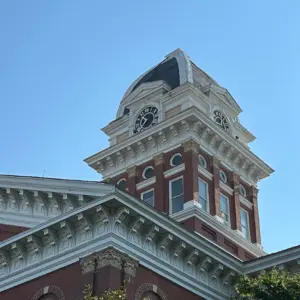 25-0808-salco-courthouse-upward-angle-ne-corner