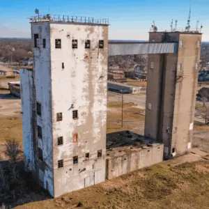 moberly-tower-demolition