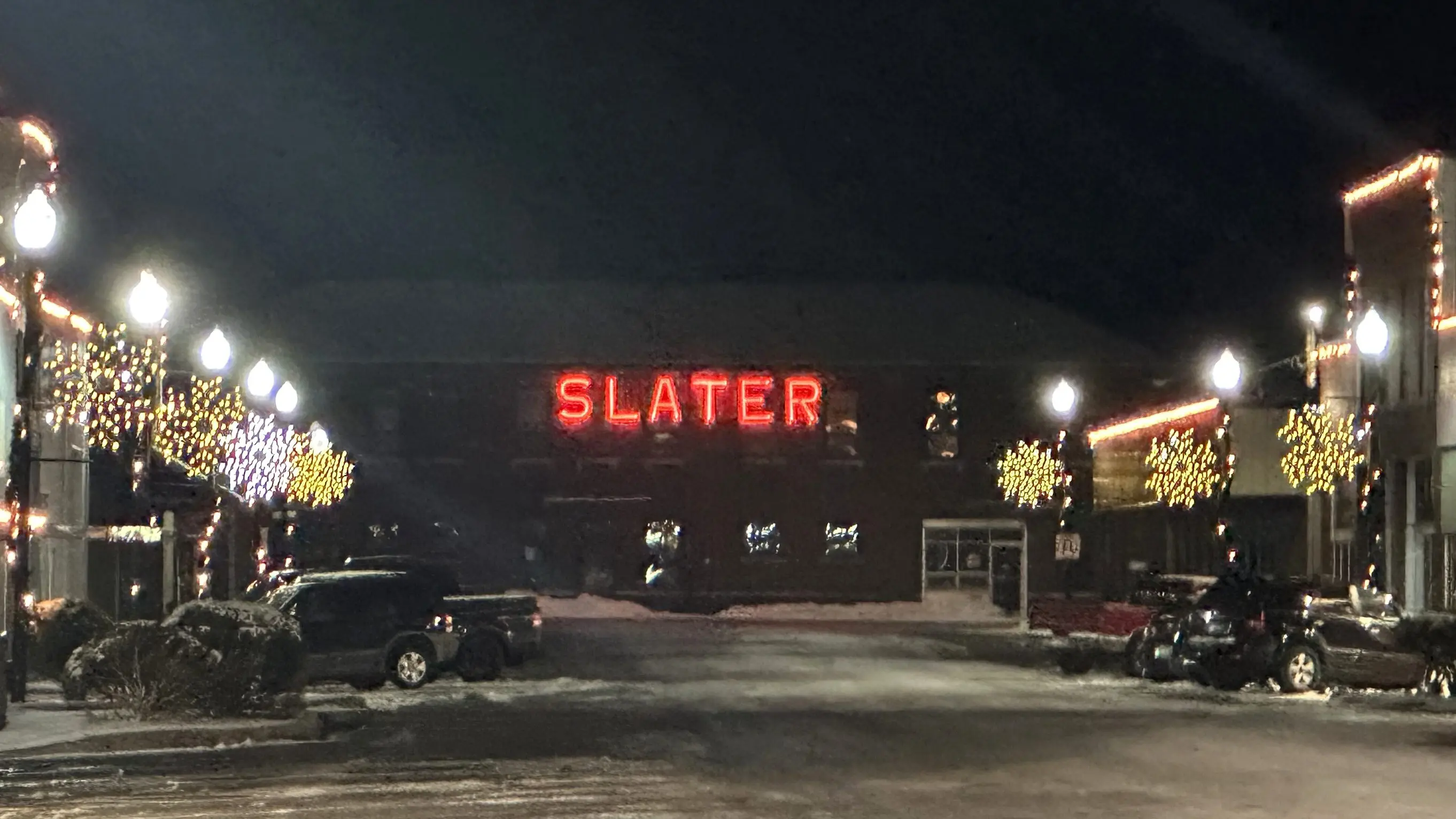 25-1202-slater-snowy-main-st-at-night