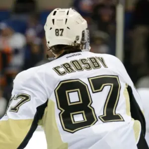 NHL Hockey player Sidney Crosby of the Pittsburgh Penguins. Penguins vs. New York Islanders at Nassau Veterans Memorial Coliseum. UNIONDALE^ NEW YORK^ UNITED STATES – May 5^ 2013