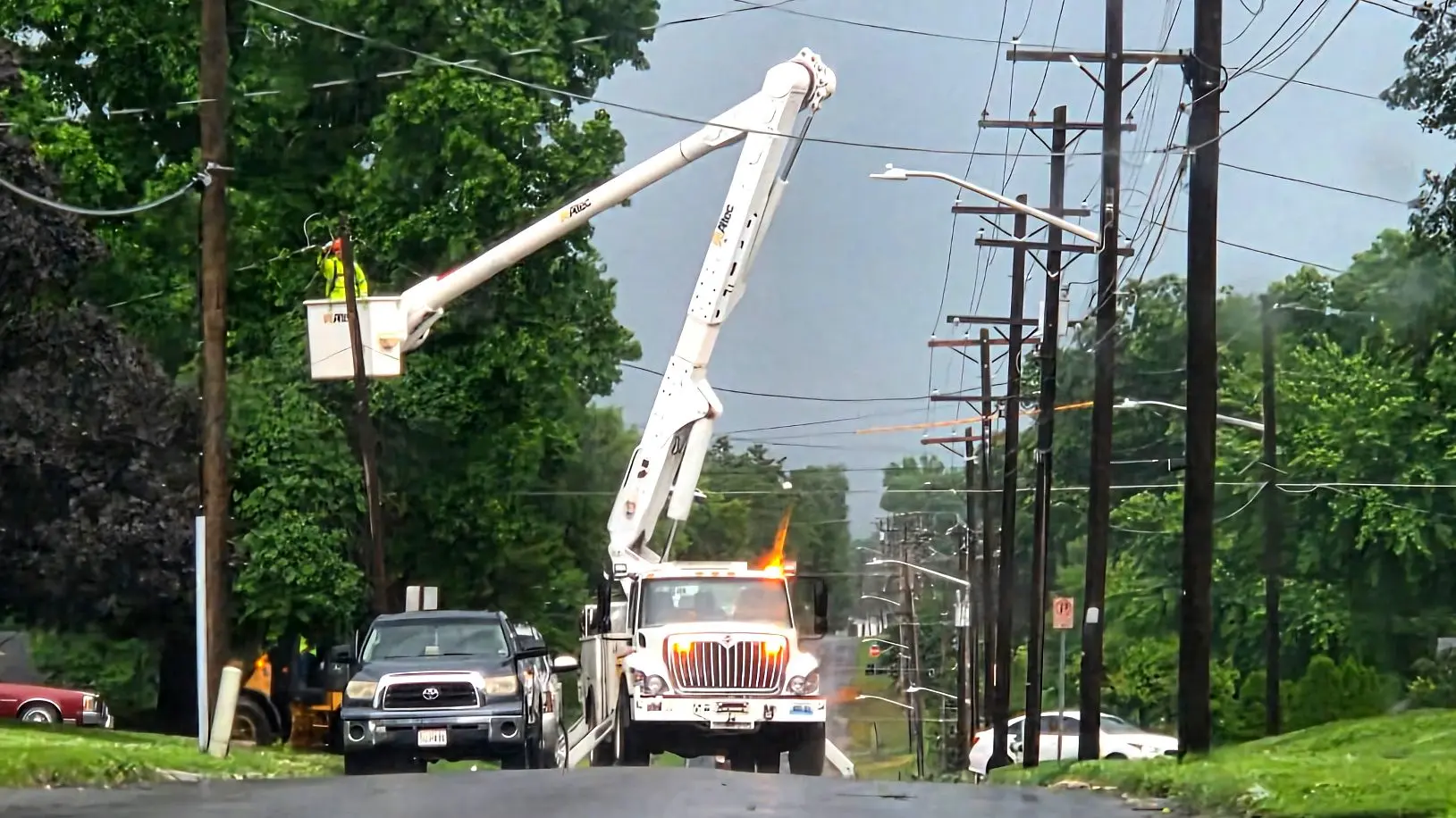 STORM DAMAGE IN EASTERN MARSHALL FROM SUSPECTED MICROBURST