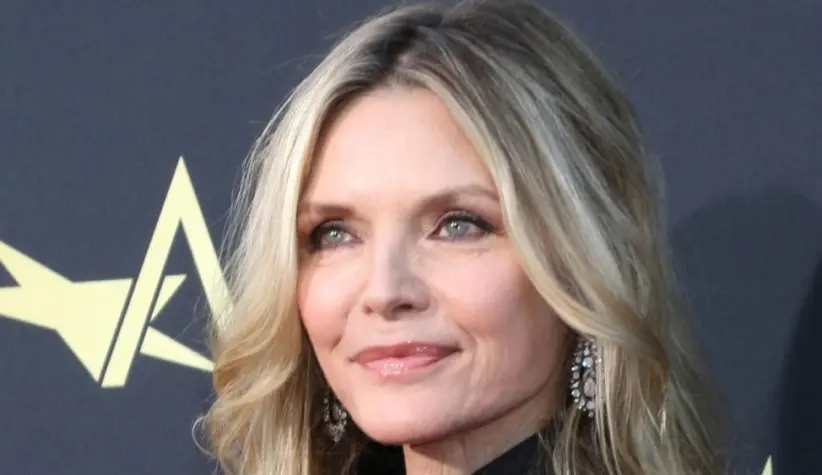 Michelle Pfeiffer at the AFI Lifetime Achievement Awards IHO Nicole Kidman at the Dolby Theater on April 27^ 2024 in Los Angeles^ CA