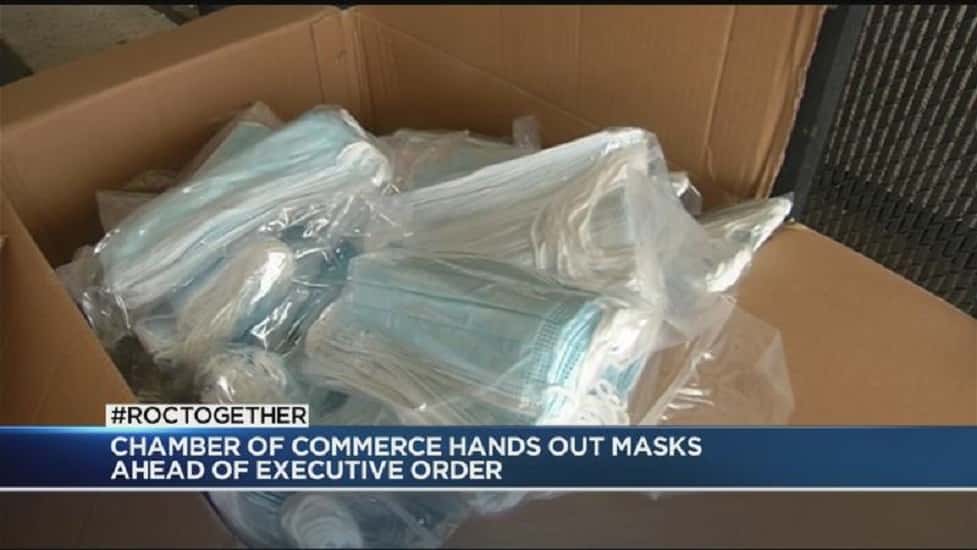 rochester_chamber_of_commerce_hands_out_masks_to_local_businesses-syndimport-064851