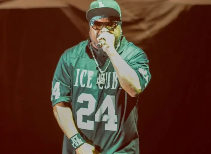 Ice Cube performs in Hollywood^ Florida on 23 June 2024. HOLLYWOOD^ FLORIDA - JUNE 23^ 2024: