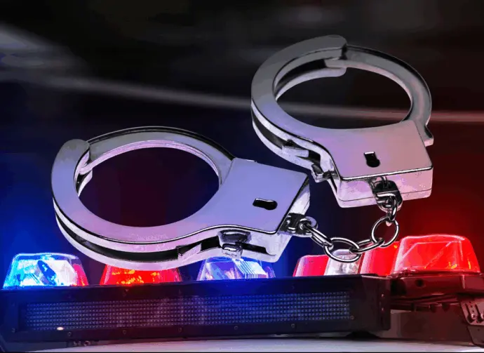 cuffs_1523911237112_40000052_ver1-0-1-1_a8467c-2