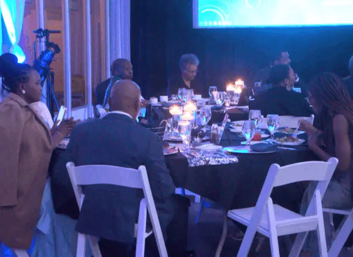 vlcsnap-2025-11-14-22h30m54s592568400