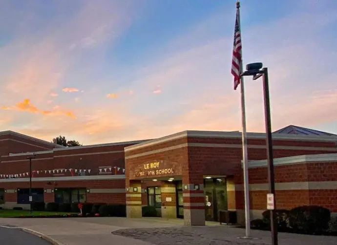 uypfimaw2jl6hrks9p0gfcumhbgvkugicud4gpcibmnnehky6494749181139320927465210