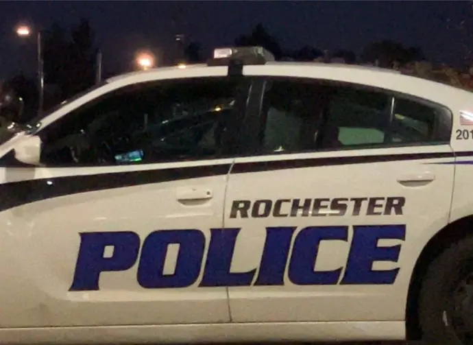 rpd-cops-police-lights-911-sirens403251