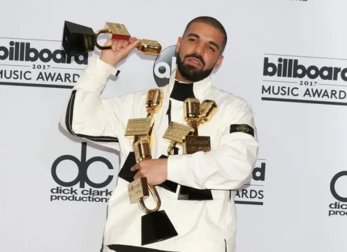 Drake at the 2017 Billboard Awards Press Room at the T-Mobile Arena on May 21^ 2017 in Las Vegas^ NV