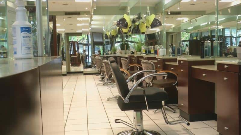 salons_prepare_for_phase_2_of_reopening-syndimport-105012