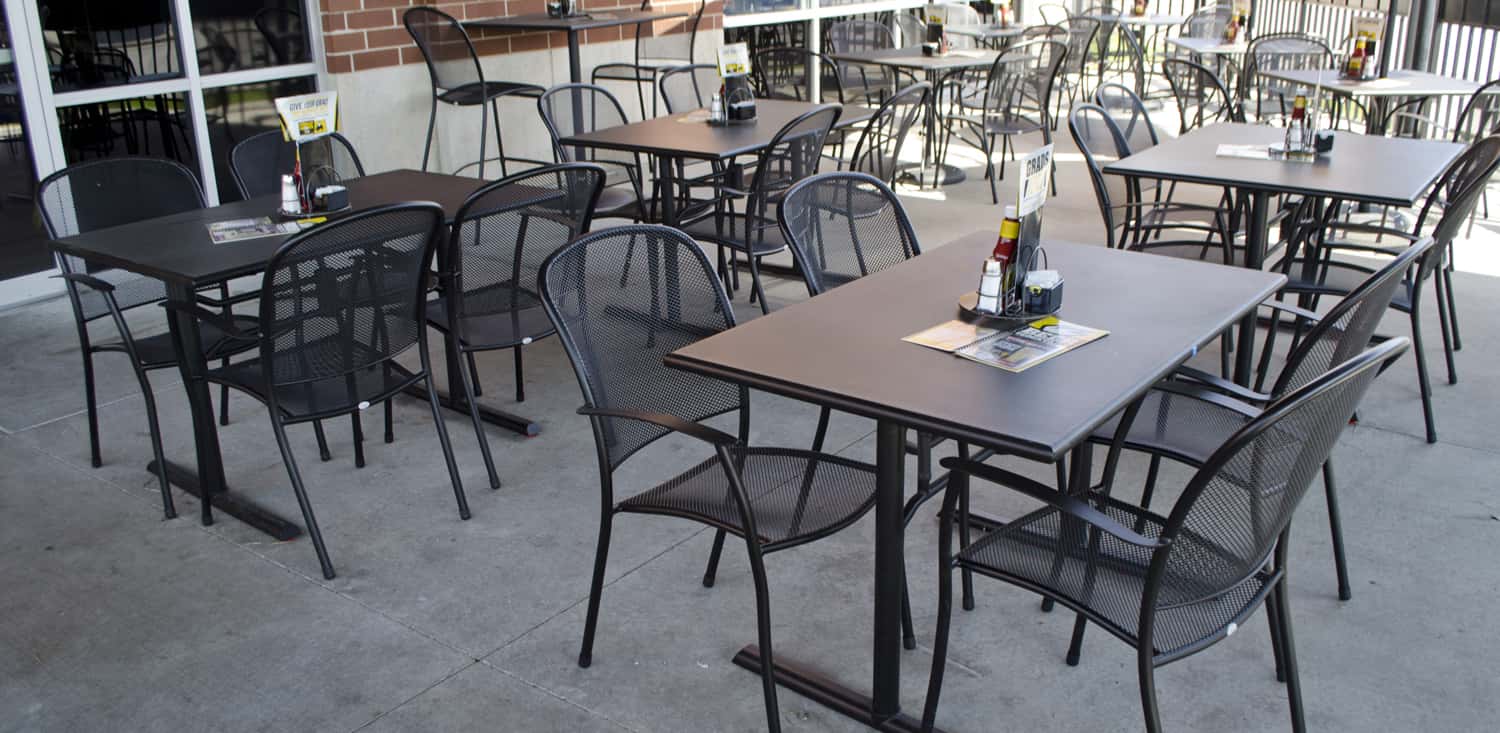 outdoor-patio-restaurant-furniture-header
