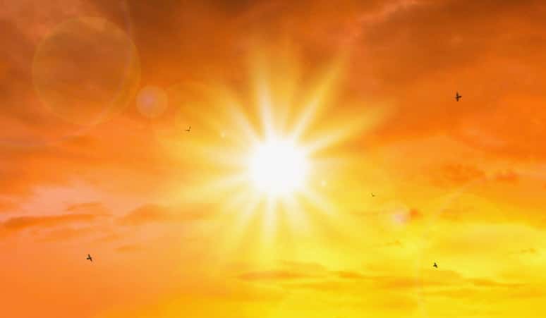heat-wave-of-extreme-sun-and-sky-background-hot-weather-with-global-warming-concept-temperature-of-summer-season