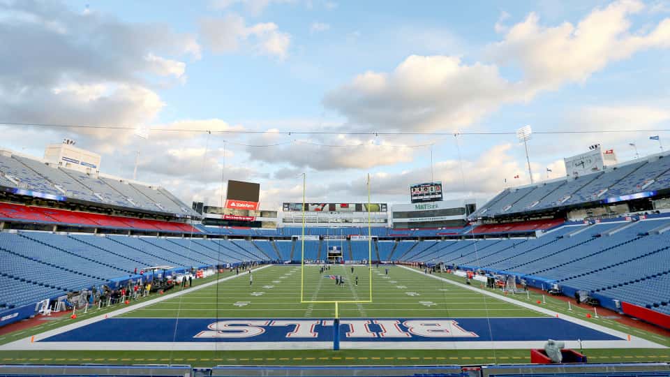 buffalo-stadiums-study-football