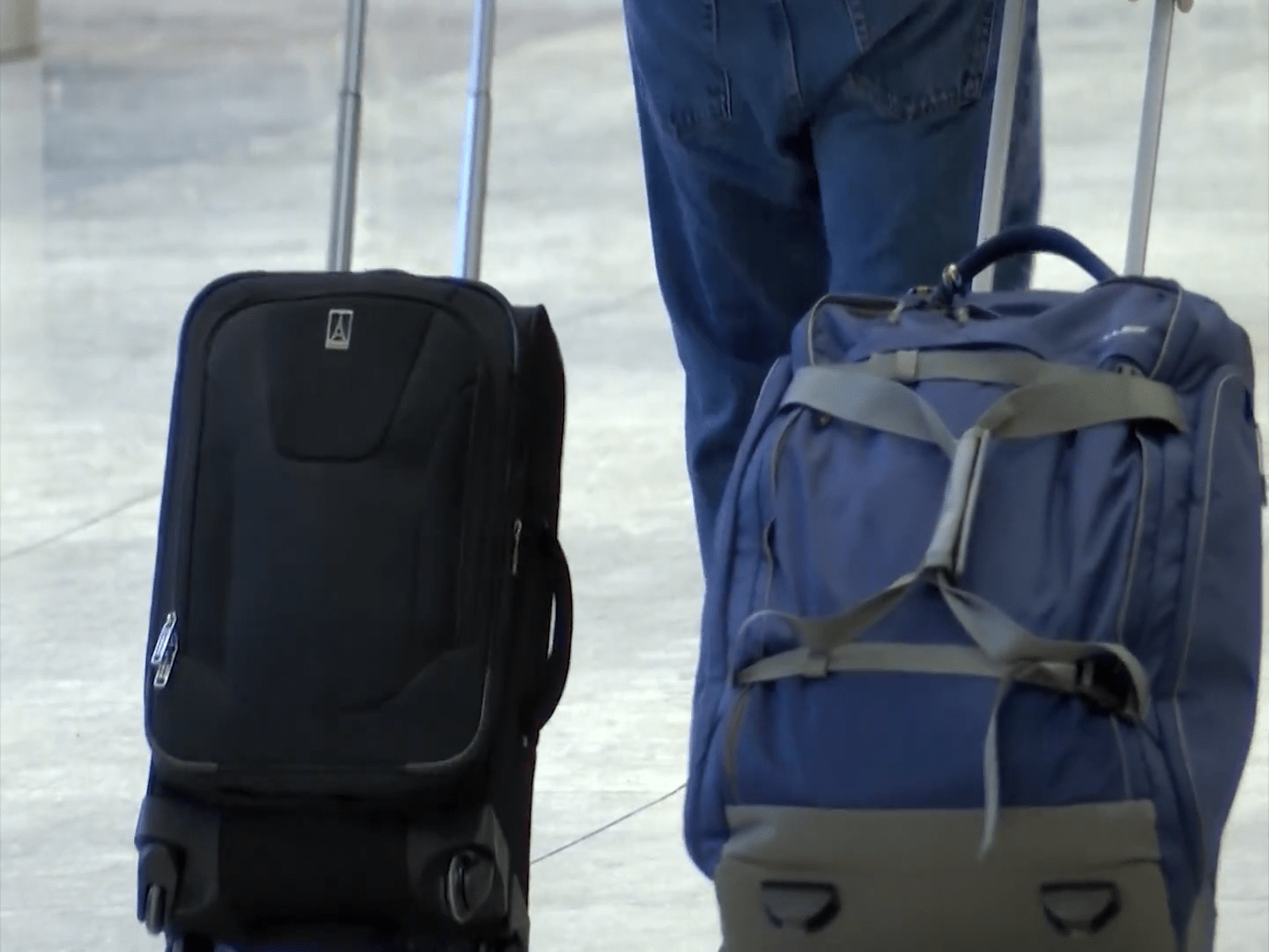 wroc_travel_vo-mp4-00_00_28_05-still002