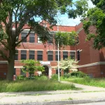 school-for-sale682384