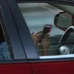distracted-driving904876