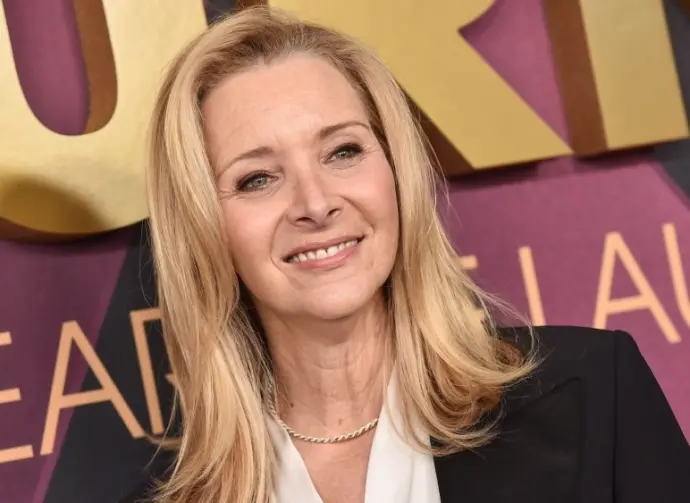 Lisa Kudrow arrives for Carol Burnett: 90 Years of Laughter + Love on April 26^ 2023 in Hollywood^ CA