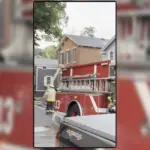 savingpng-28560909