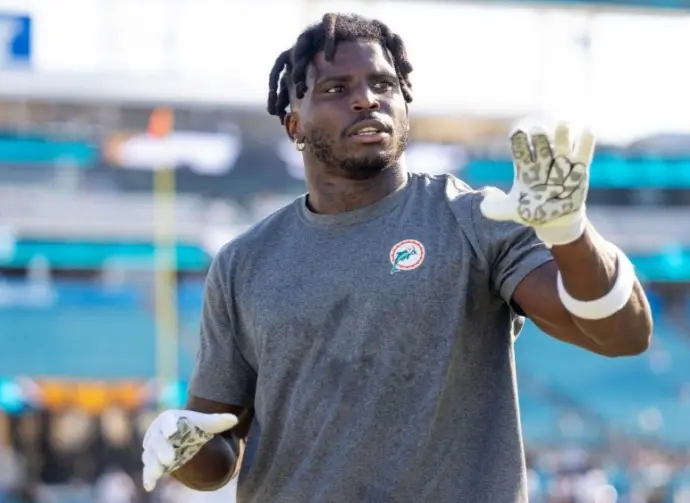 10 TYREEK HILL WR MIAMI DOLPHINS VS JACKSONVILLE JAGUARS PRE SEASON WEEK 3 AUGUST 26^ 2023 EVERBANK STADIUM JACKSONVILLE FLORIDA