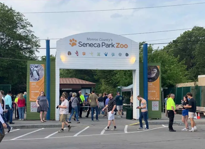 zoobrew-seneca-park-zoo-rotated615625