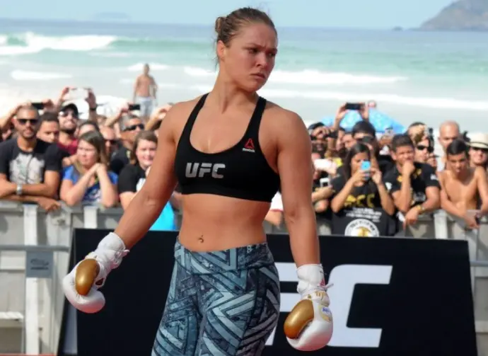 Ronda Rousey open workout in the UFC^ at Barra Tijuca beach in the west of the city of Rio de Janeiro. Rio de Janeiro^ Brazil^ July 29^ 2015